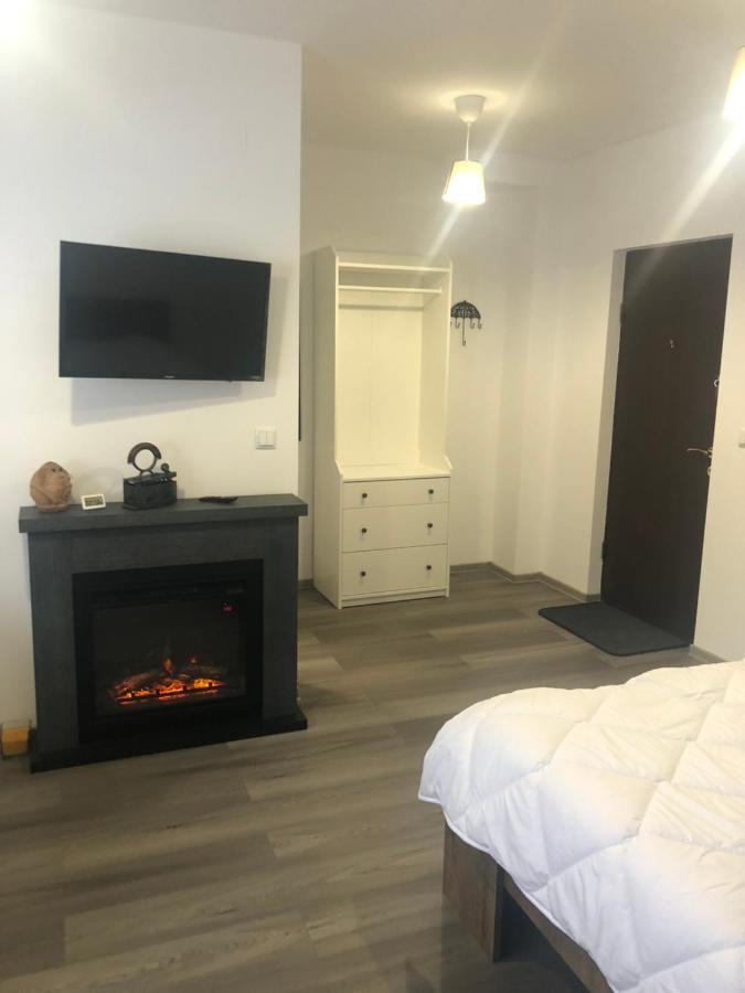 Garsoniera La Munte Apartment Azuga Ngoại thất bức ảnh